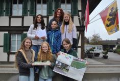 2. Platz Oben von links: Laura da Rocha Alves, Cyrielle Eltschinger, Noemi Hurst /  Unten von links: Anna Mathys, Lara Studer, Anika Eugster /  Auf dem Bild fehlt: Alisa Zaplotnik